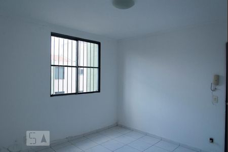 Sala de apartamento para alugar com 2 quartos, 72m² em Fazenda da Juta, São Paulo