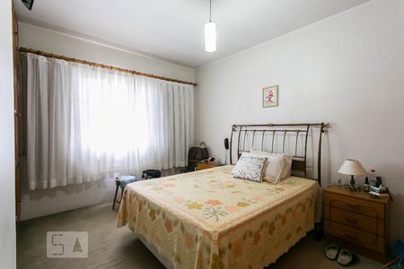 Quarto 1 de casa à venda com 2 quartos, 110m² em Vila Carrão, São Paulo