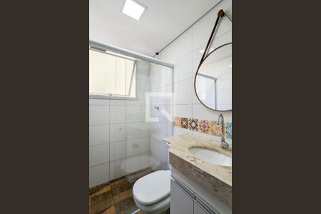 Banheiro de apartamento à venda com 2 quartos, 48m² em Baeta Neves, São Bernardo do Campo