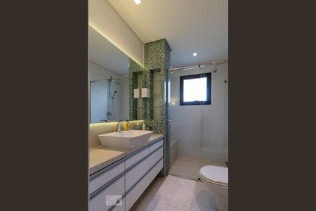 Apartamento para alugar com 150m², 3 quartos e 3 vagasBanheiro da Suíte 2