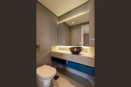 Lavabo de apartamento para alugar com 3 quartos, 150m² em Vila Andrade, São Paulo