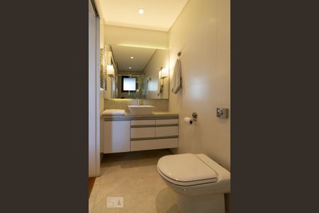 Apartamento para alugar com 150m², 3 quartos e 3 vagasBanheiro da Suíte 1