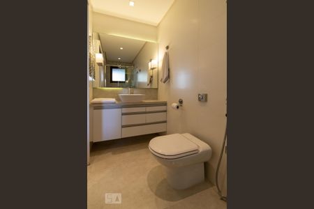 Apartamento para alugar com 150m², 3 quartos e 3 vagasBanheiro da Suíte 1