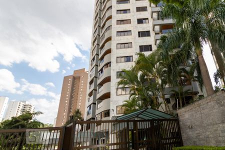 Apartamento para alugar com 150m², 3 quartos e 3 vagasFachada