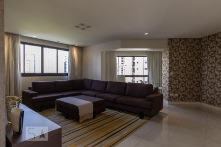 Sala de apartamento para alugar com 3 quartos, 150m² em Vila Andrade, São Paulo
