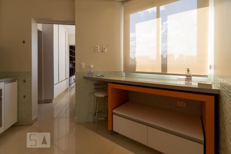Apartamento para alugar com 150m², 3 quartos e 3 vagasCozinha