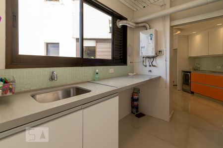 Apartamento para alugar com 150m², 3 quartos e 3 vagasÁrea de Serviço