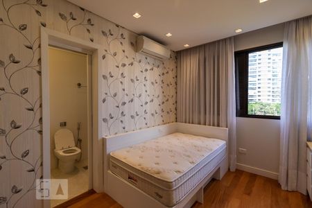 Apartamento para alugar com 150m², 3 quartos e 3 vagasSuíte 1