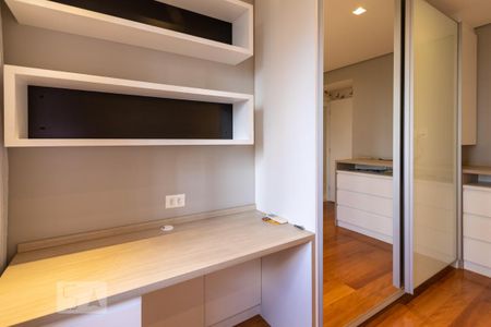 Apartamento para alugar com 150m², 3 quartos e 3 vagasSuíte 1