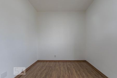 Quarto 1 de apartamento para alugar com 2 quartos, 60m² em Parque Santana, Mogi das Cruzes