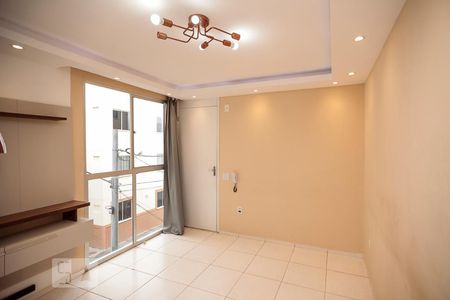 Sala de apartamento para alugar com 2 quartos, 44m² em Tomás Coelho, Rio de Janeiro