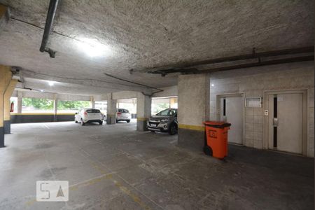 Apartamento à venda com 90m², 3 quartos e 1 vaga Apartamento à venda com 90m², 3 quartos e 1 vagaGaragem