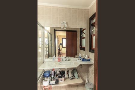 Casa de condomínio à venda com 195m², 3 quartos e 2 vagasBanheiro da suíte