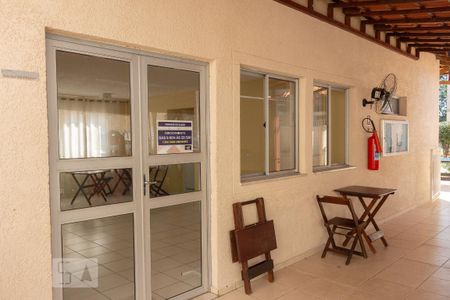 Apartamento para alugar com 54m², 2 quartos e 1 vagaÁrea comum - Salão de festas