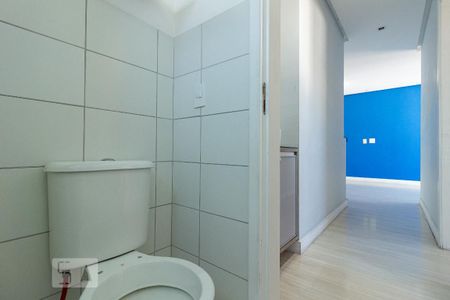 Apartamento para alugar com 54m², 2 quartos e 1 vagaDetalhe do banheiro