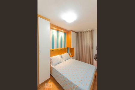 Quarto 2 de apartamento para alugar com 2 quartos, 55m² em Vila Sílvia, São Paulo