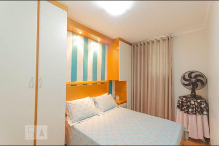 Quarto 2 de apartamento para alugar com 2 quartos, 55m² em Vila Silvia, São Paulo