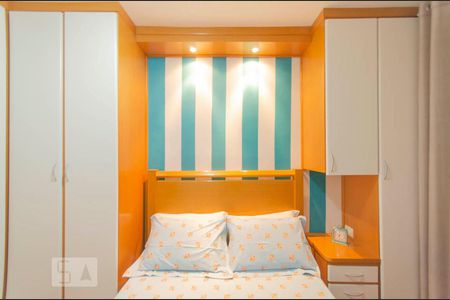 Quarto 2 de apartamento para alugar com 2 quartos, 55m² em Vila Silvia, São Paulo