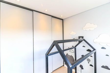 Quarto de apartamento à venda com 2 quartos, 70m² em Campo Belo, São Paulo