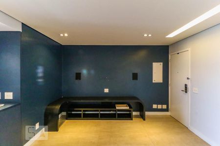 Sala de apartamento à venda com 2 quartos, 70m² em Campo Belo, São Paulo