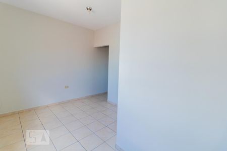 Casa para alugar com 80m², 2 quartos e 1 vagaSala