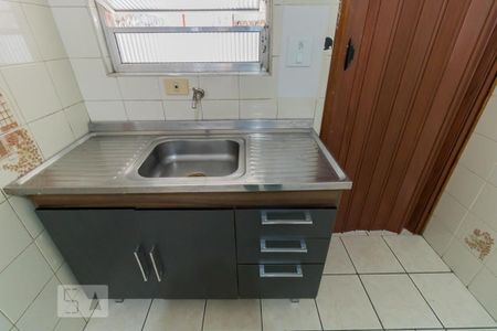 Casa para alugar com 80m², 2 quartos e 1 vagaDetalhe cozinha