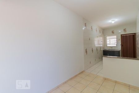 Sala de Jantar de casa para alugar com 2 quartos, 80m² em Jardim Três Marias, São Paulo