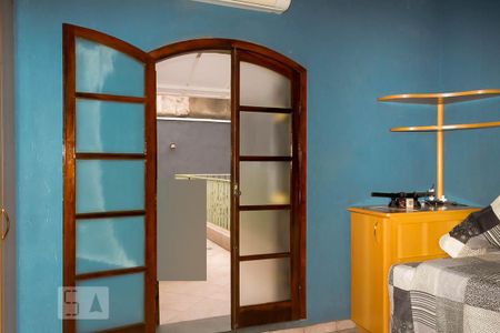 Casa à venda com 220m², 3 quartos e 4 vagasQuarto 3