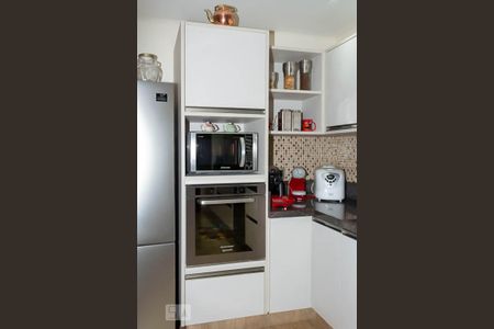 Casa à venda com 220m², 3 quartos e 4 vagasCozinha