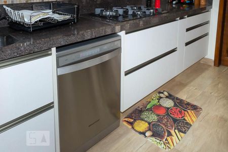 Casa à venda com 220m², 3 quartos e 4 vagasCozinha