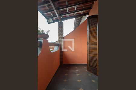 Casa à venda com 220m², 3 quartos e 4 vagasSacada