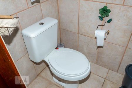 Casa à venda com 220m², 3 quartos e 4 vagasLavabo