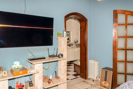 Casa à venda com 220m², 3 quartos e 4 vagasSuíte