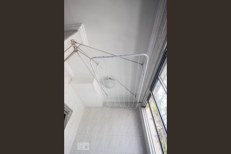 Apartamento para alugar com 45m², 2 quartos e 1 vagaÁrea de serviço