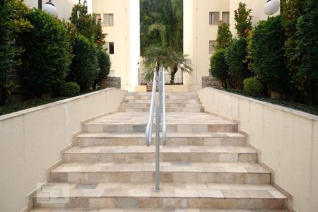 Apartamento para alugar com 45m², 2 quartos e 1 vagaÁrea comum