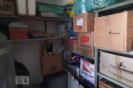 Casa à venda com 220m², 3 quartos e 2 vagasDeposito