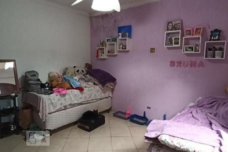 Casa à venda com 220m², 3 quartos e 2 vagasQuarto 2