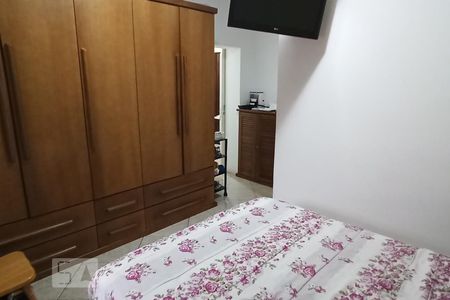 Suite de casa à venda com 3 quartos, 220m² em Vila Celeste, São Paulo