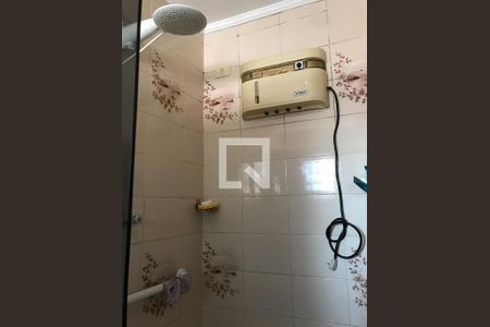 Banheiro da Suíte de casa à venda com 3 quartos, 250m² em Quitaúna, Osasco