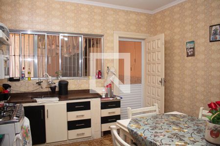 Casa à venda com 250m², 3 quartos e 2 vagas Casa à venda com 250m², 3 quartos e 2 vagasCozinha