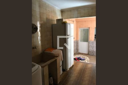 Casa à venda com 250m², 3 quartos e 2 vagas Casa à venda com 250m², 3 quartos e 2 vagasÁrea de Serviço