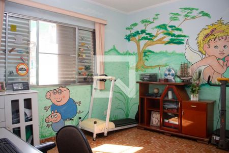 Casa à venda com 250m², 3 quartos e 2 vagas Casa à venda com 250m², 3 quartos e 2 vagasQuarto 2