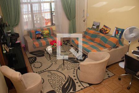 Sala de casa à venda com 3 quartos, 250m² em Quitaúna, Osasco