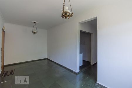 Sala de apartamento à venda com 3 quartos, 70m² em Jardim García, Campinas