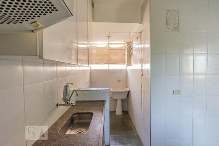 Apartamento à venda com 70m², 3 quartos e 1 vagaÁrea de Serviço