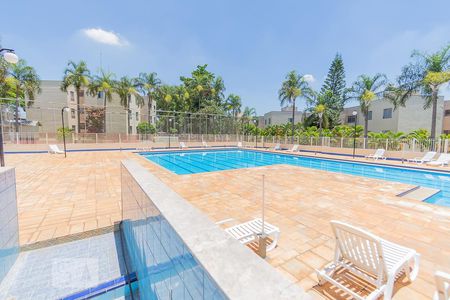 Apartamento à venda com 70m², 3 quartos e 1 vagaÁrea comum - Piscina