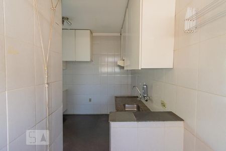 Apartamento à venda com 70m², 3 quartos e 1 vagaÁrea de Serviço