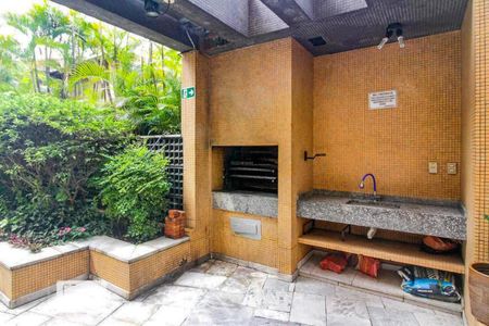Área comum - Churrasqueira de apartamento para alugar com 2 quartos, 64m² em Bela Vista, São Paulo