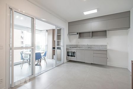 Sala e Cozinha de apartamento para alugar com 1 quarto, 40m² em Cidade Monções, São Paulo