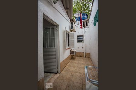 Casa à venda com 127m², 3 quartos e 2 vagasLavanderia 